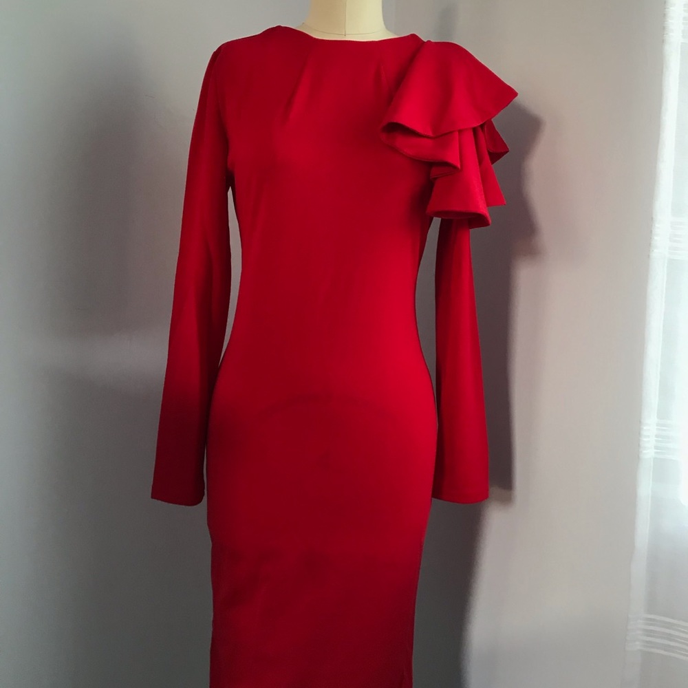 Chic Long Sleeve Red Dress with Ruffle Detail
